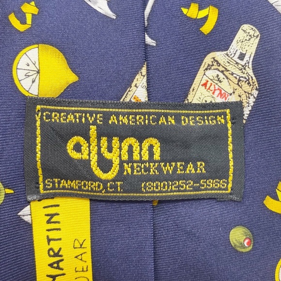 THE CLASSIC DRY MARTINI SILK TIE BY ALYNN NECKWEAR - Picture 4 of 6